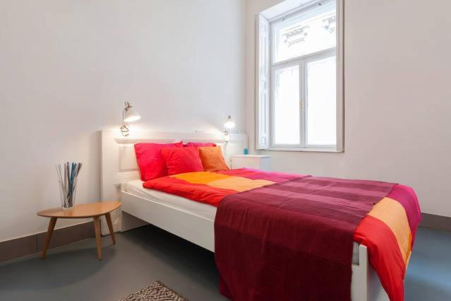Stylish Holiday Art Apartment - Wifi & Great Location Boedapest Buitenkant foto
